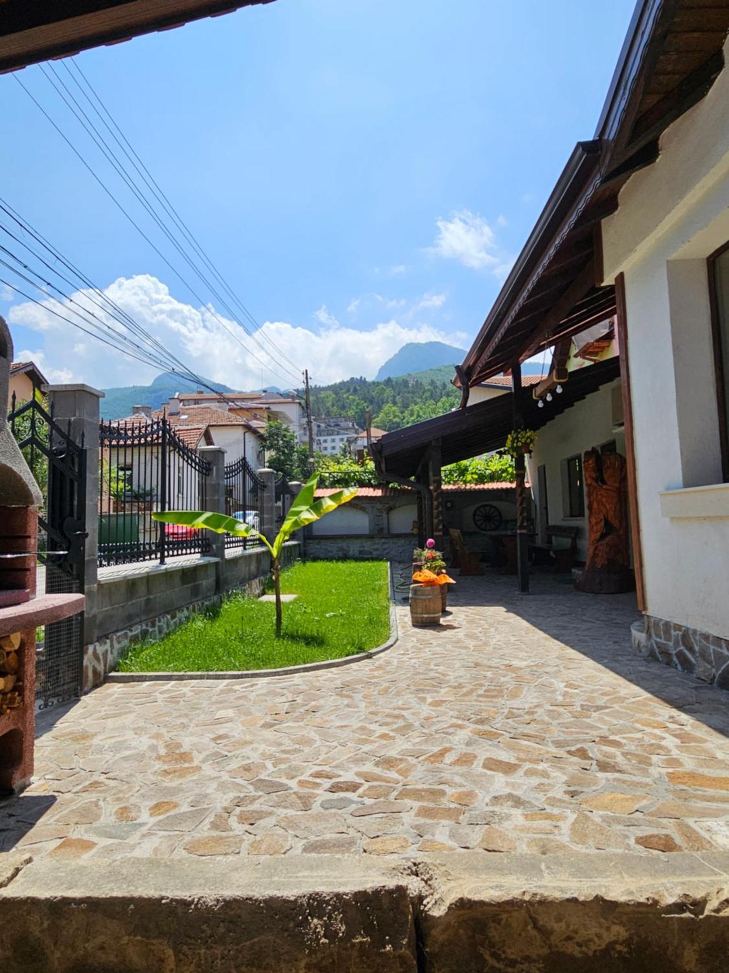 Cozy Rooms In Vratsa By Georgievi Exterior photo