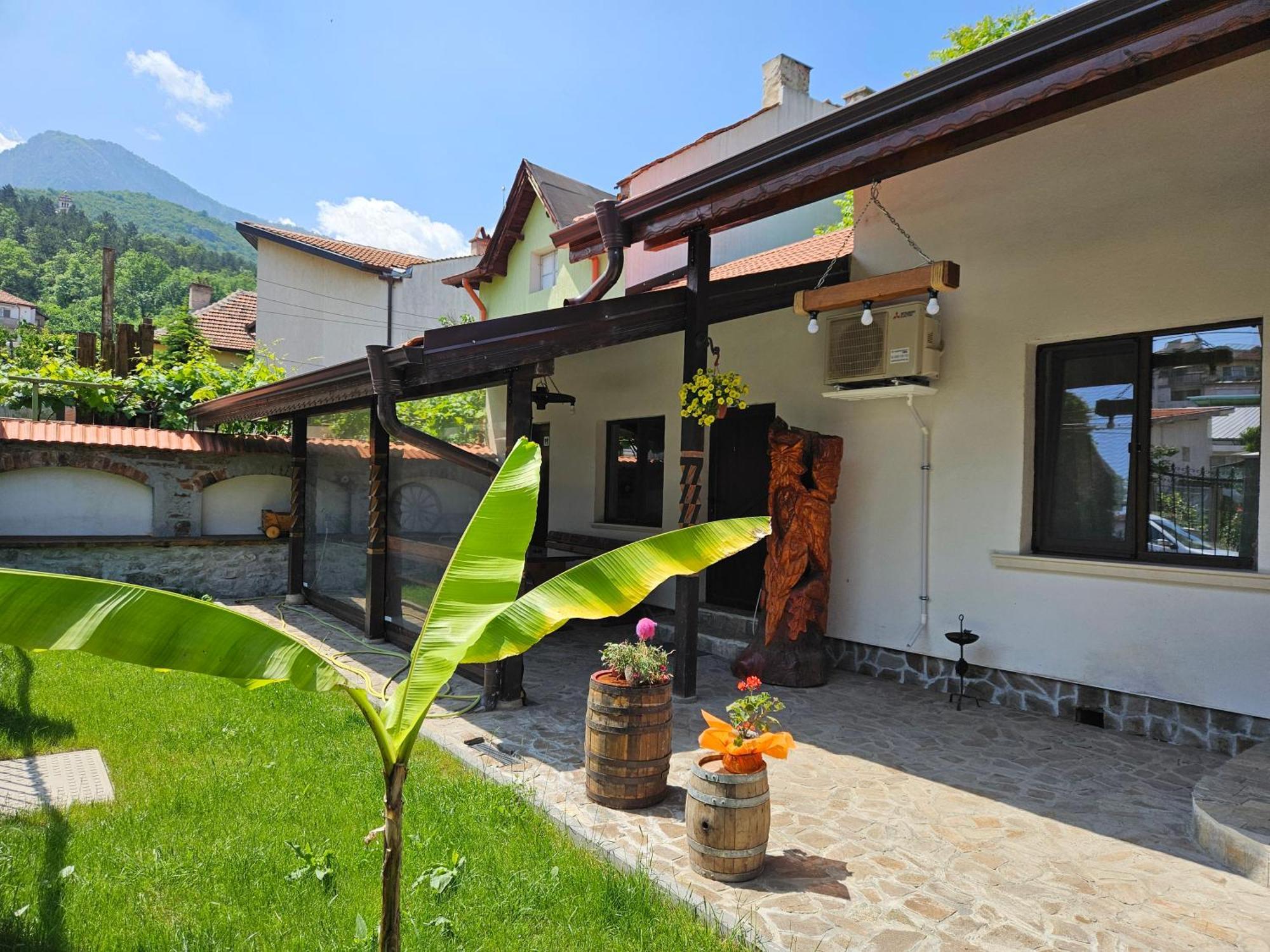 Cozy Rooms In Vratsa By Georgievi Exterior photo