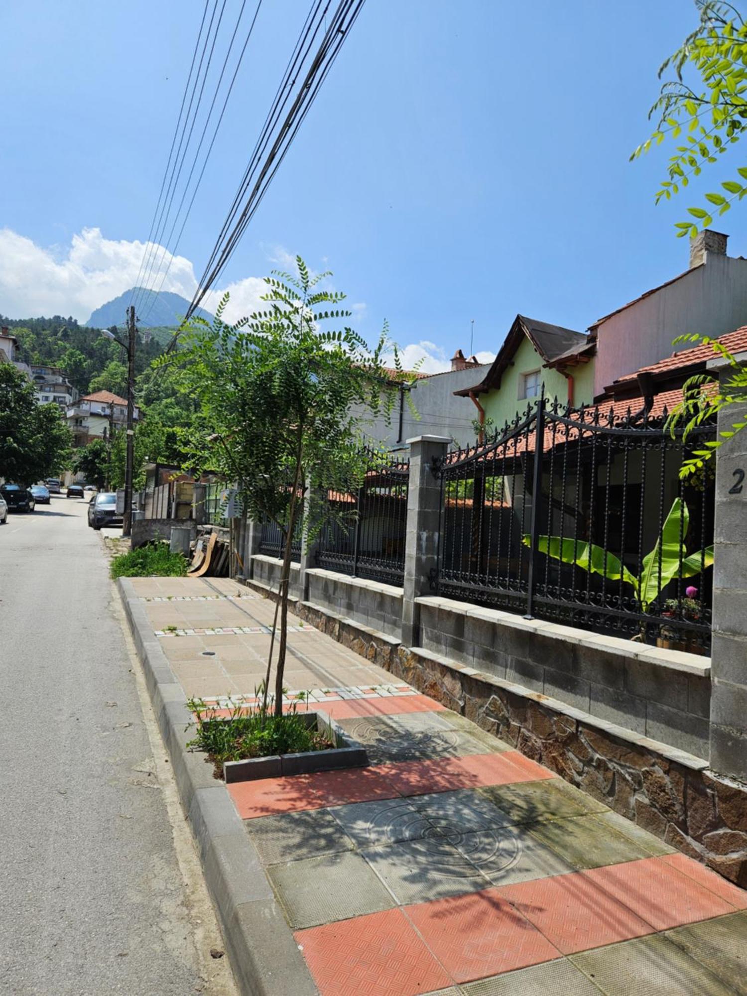 Cozy Rooms In Vratsa By Georgievi Exterior photo